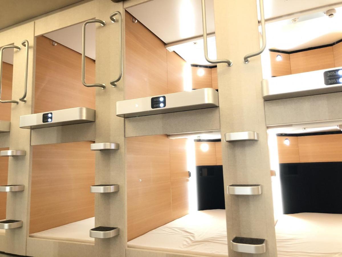 Capsule Inn Osaka Exterior foto